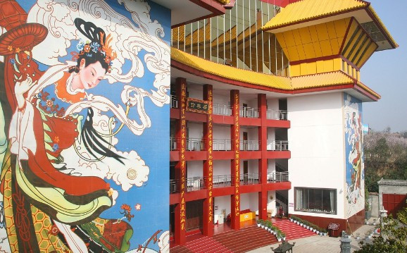 西安市鳳棲山北區(qū)電話？怎么坐車