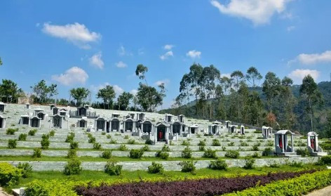 霸陵墓園與壽陽(yáng)山墓園哪個(gè)好