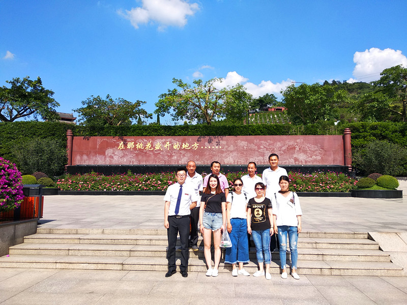 西安壽陽山墓園赴長(zhǎng)松寺學(xué)習(xí)考察園區(qū)管理建設(shè)